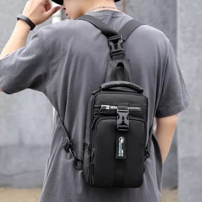 CROSSBODY SHOULDER BAGS FOR MEN