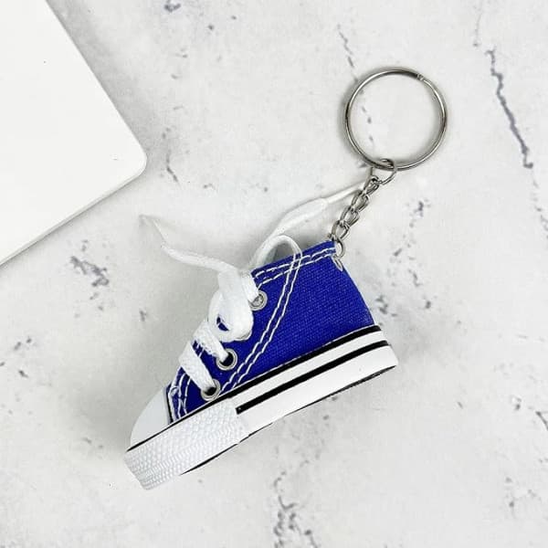 MINI SHOES KEYCHAIN