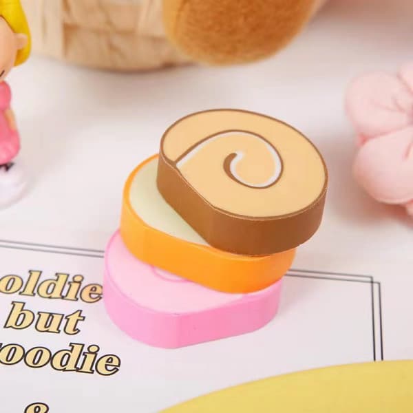 COOKIE SHAPE ERASER (PECK OF 3)