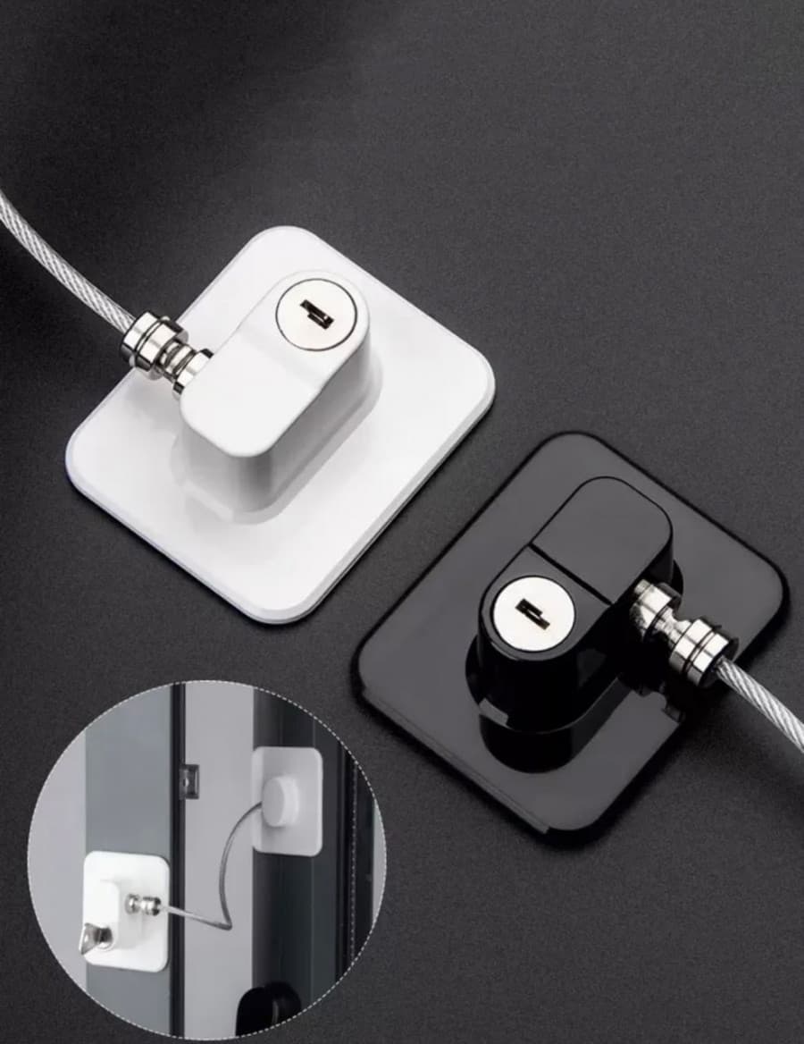 SAFETY DOOR LOCKS WITH KEYS